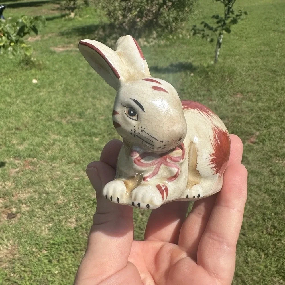 Staffordshire Style Bunny Rabbit Small Porcelain Figurine 4